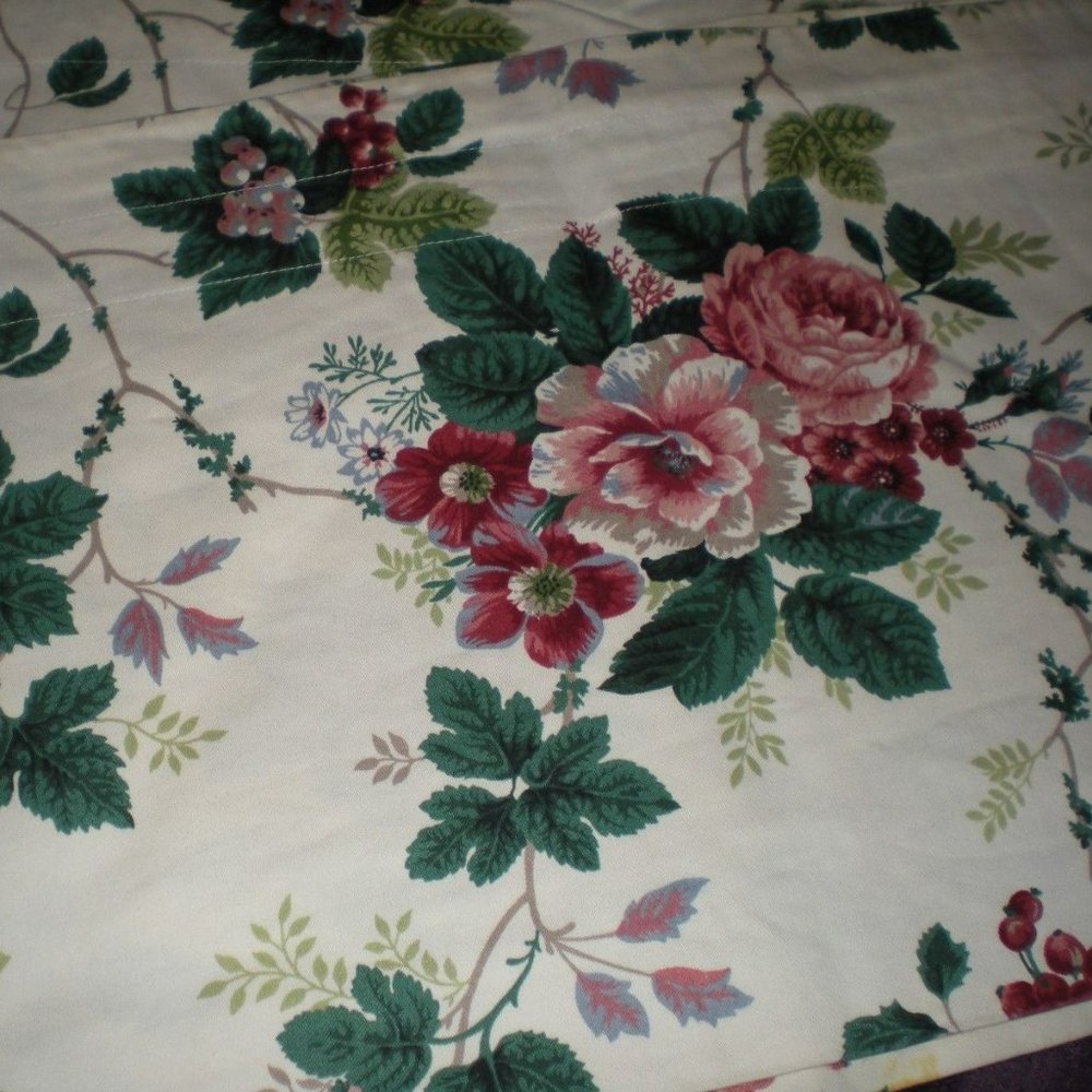 Waverly Home Fashion Pleasant Valley Grapes Floral Leaves Balloon Valance 76x15"